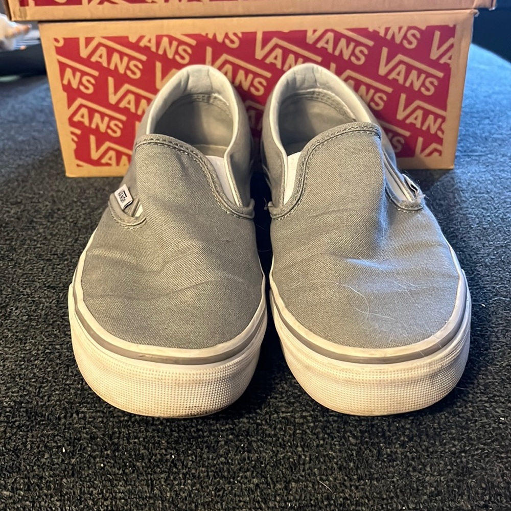 Vans slip on